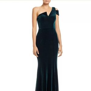 AQUA Velvet One-Shoulder Gown